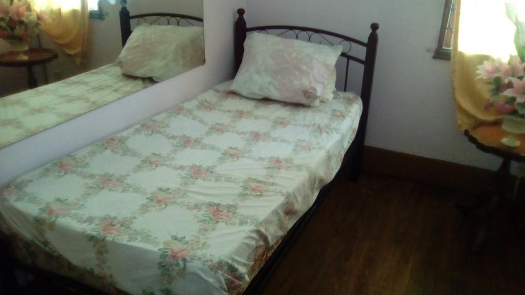 Robert'S Guest House Port of Spain Екстериор снимка