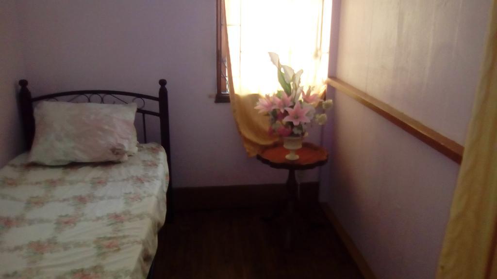 Robert'S Guest House Port of Spain Екстериор снимка